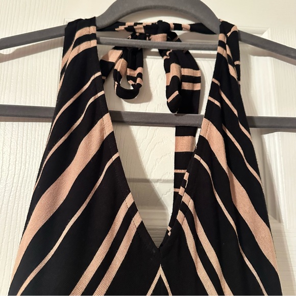 Soma Elegant Black and Cream Striped Halter Dress - Picture 4 of 7